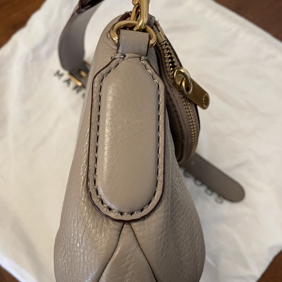 EUC Marc Jacobs "New Q" Mini Natasha SHOULDER BAG - SHORT STRAP see description - Picture 7 of 13